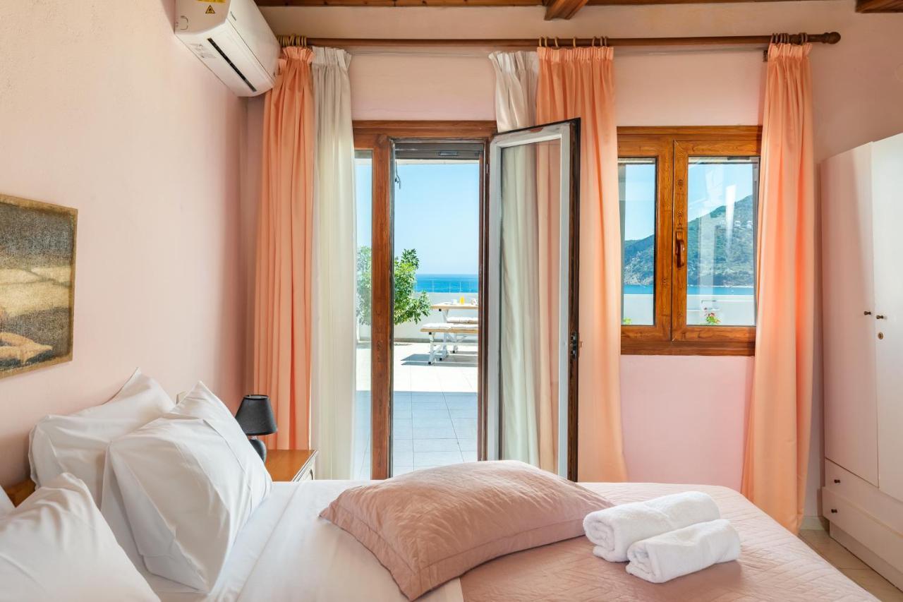 Regina Hotel Скопелос Екстериор снимка