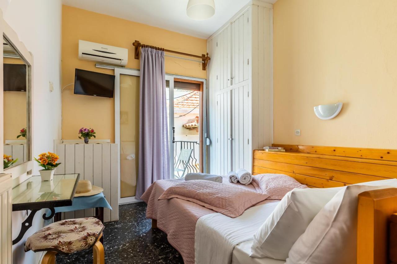 Regina Hotel Скопелос Екстериор снимка