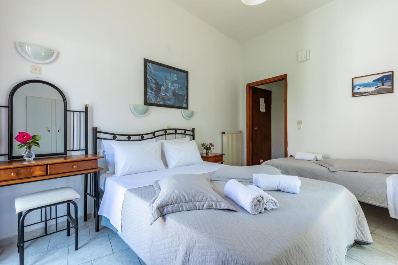 Regina Hotel Скопелос Екстериор снимка