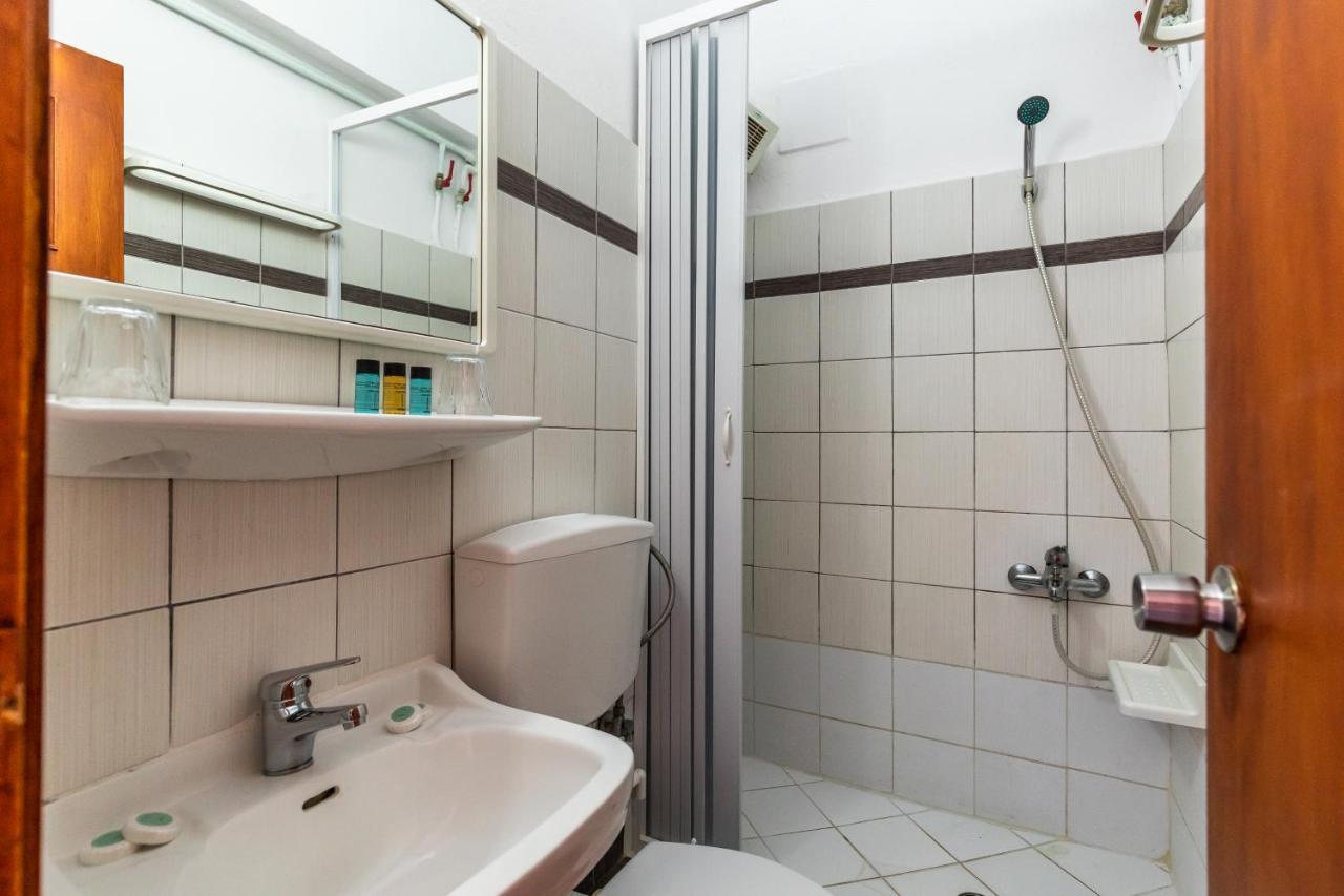 Regina Hotel Скопелос Екстериор снимка