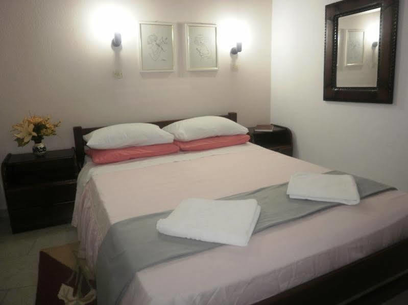 Regina Hotel Скопелос Екстериор снимка